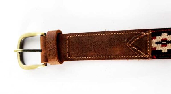 Cinturón KEWELLU café Rustico con Greca en rojo y negro