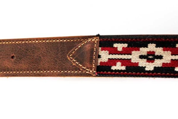Cinturón KEWELLU café Rustico con Greca en rojo y negro