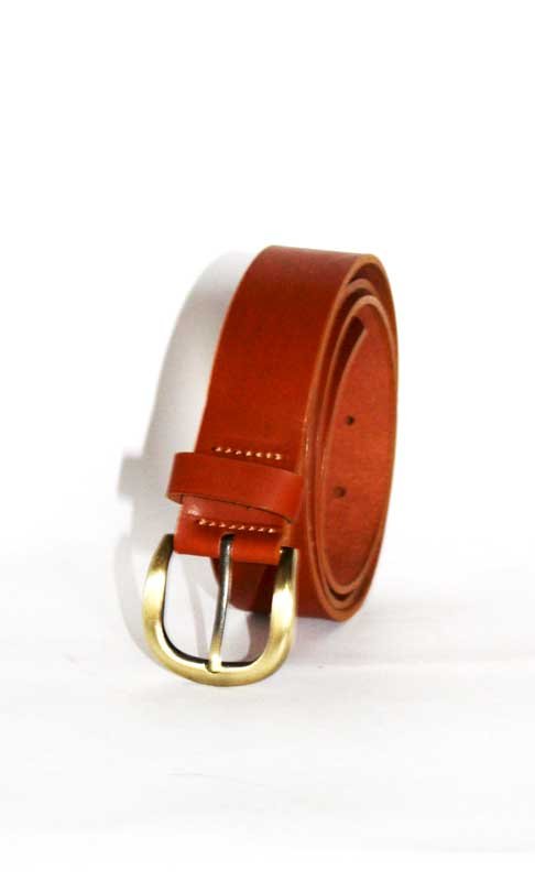 Cinturón TRARUWE liso café